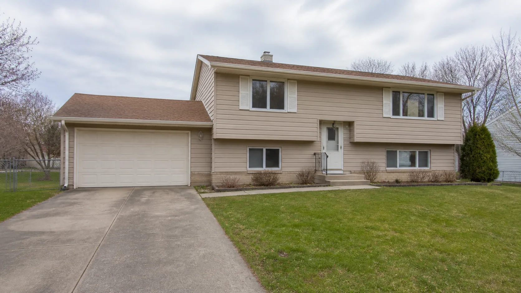 Coordinate a suburban facade and arrival before and after comparison