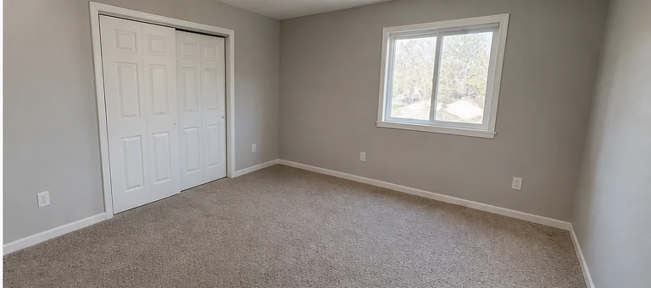 Vacant bedroom cleaned for listing review finished concept